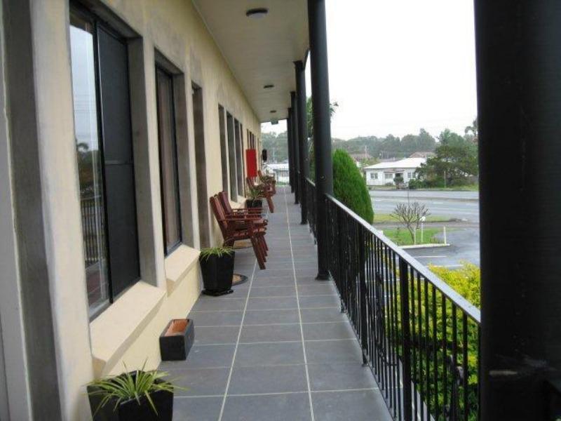 Country Plaza Motel Taree Bagian luar foto